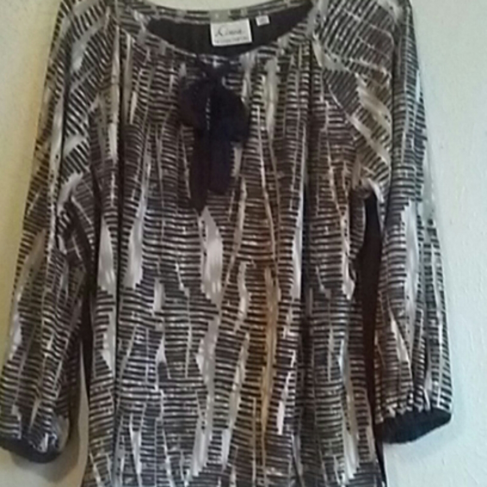 Linea (by Louis Deli' Olio)Brown Blouse